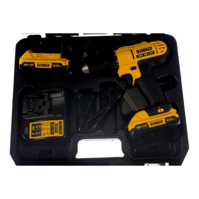 Аккумуляторная дрель-шуруповерт DeWalt DCD771D2-KS