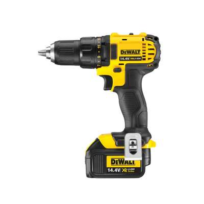 Аккумуляторная дрель-шуруповерт DeWalt DСD 730 L2