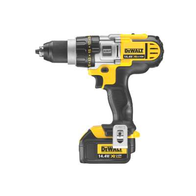 Аккумуляторная дрель-шуруповерт DeWalt DСD 931 L2