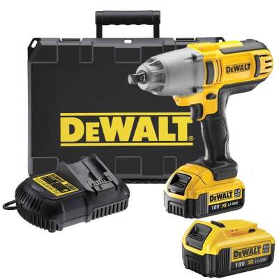 Аккумуляторный ударный гайковерт DeWalt DCF 889 M2