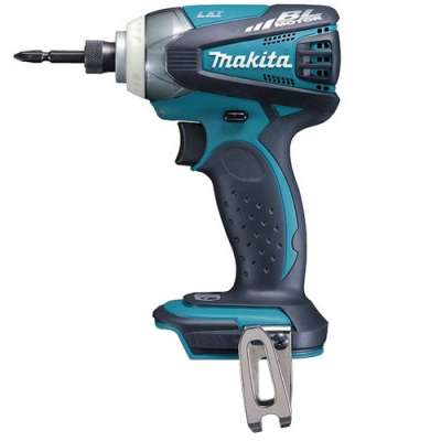 Аккумуляторный ударный шуруповерт Makita BTD 133 Z