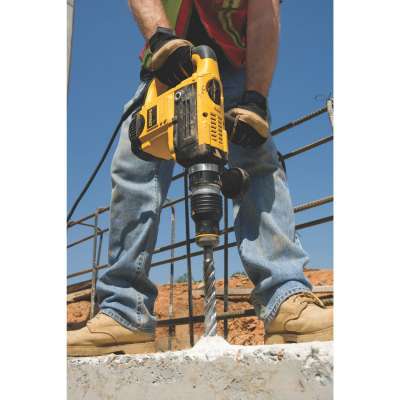 Перфоратор DeWalt D 25501 K